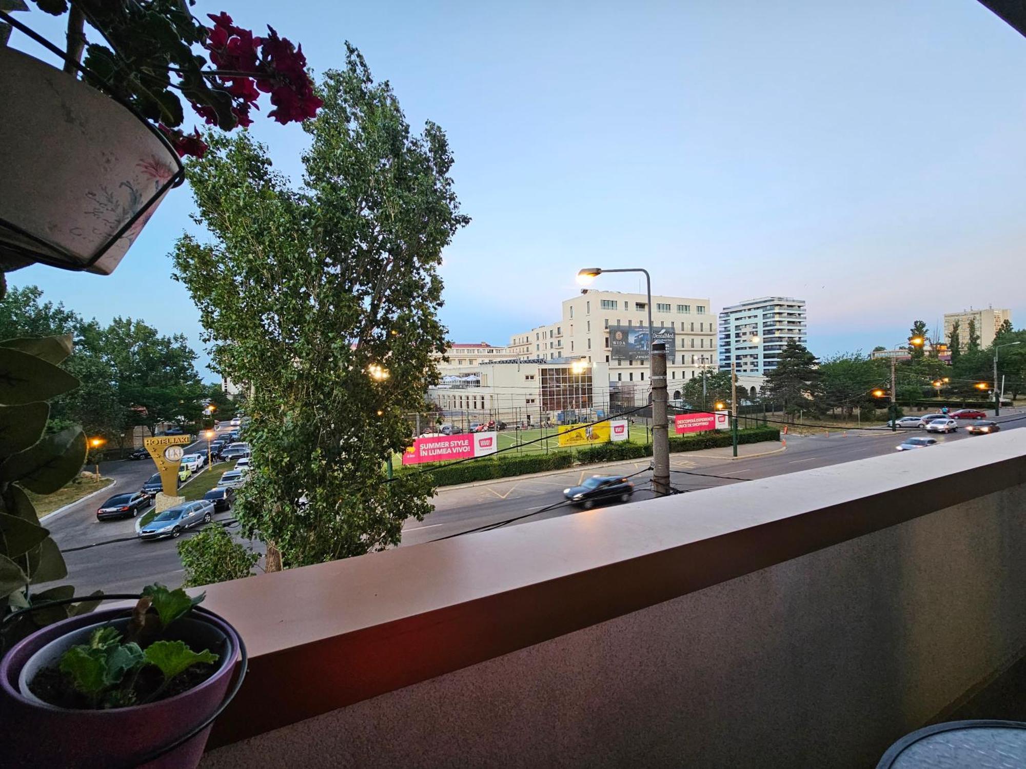 Andrew'S Apartment Central มามายา ภายนอก รูปภาพ
