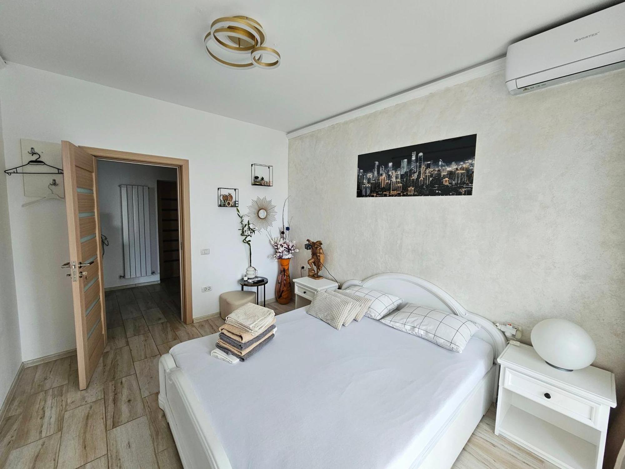 Andrew'S Apartment Central มามายา ภายนอก รูปภาพ